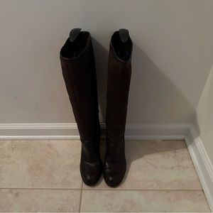 Nine West Brown Heeled Boots Size:8.